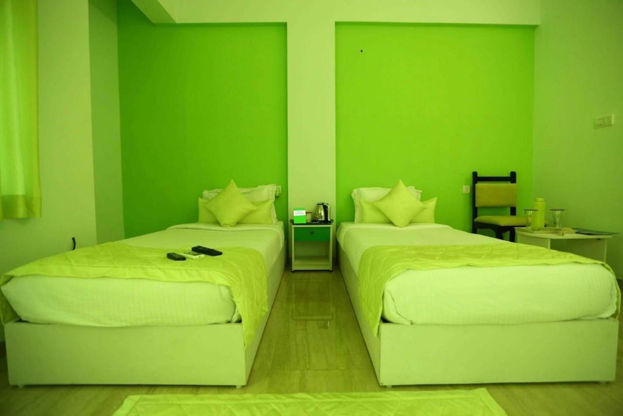 Green Tree Apartment South Boag Road Madrás Exterior foto